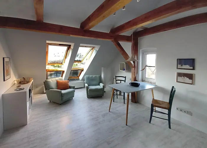 Schwalbennest Radewege